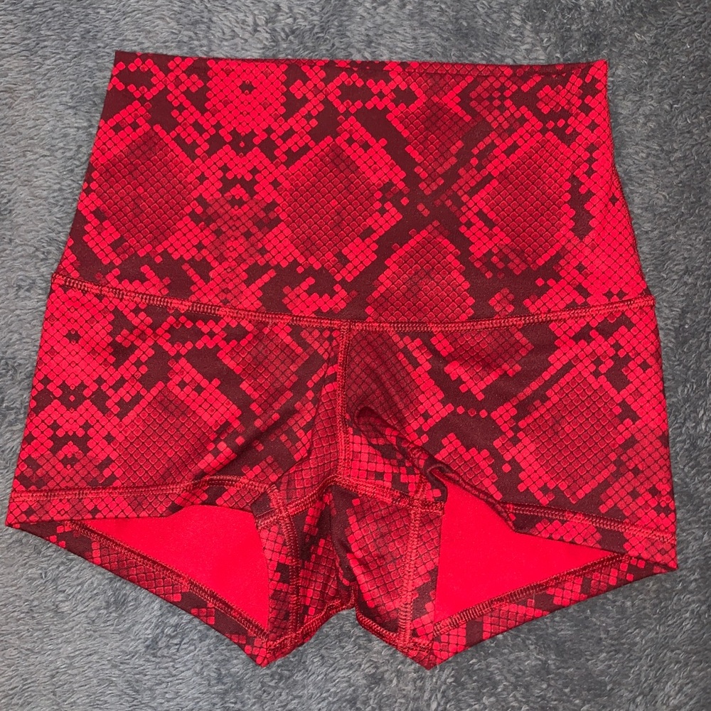 COPY - Lululemon shorts